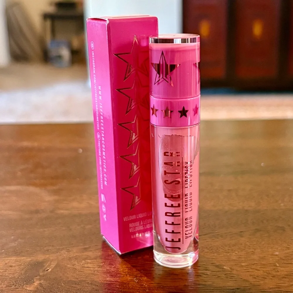 💎 Jeffree Star Velour Liquid Lipstick in Color 714